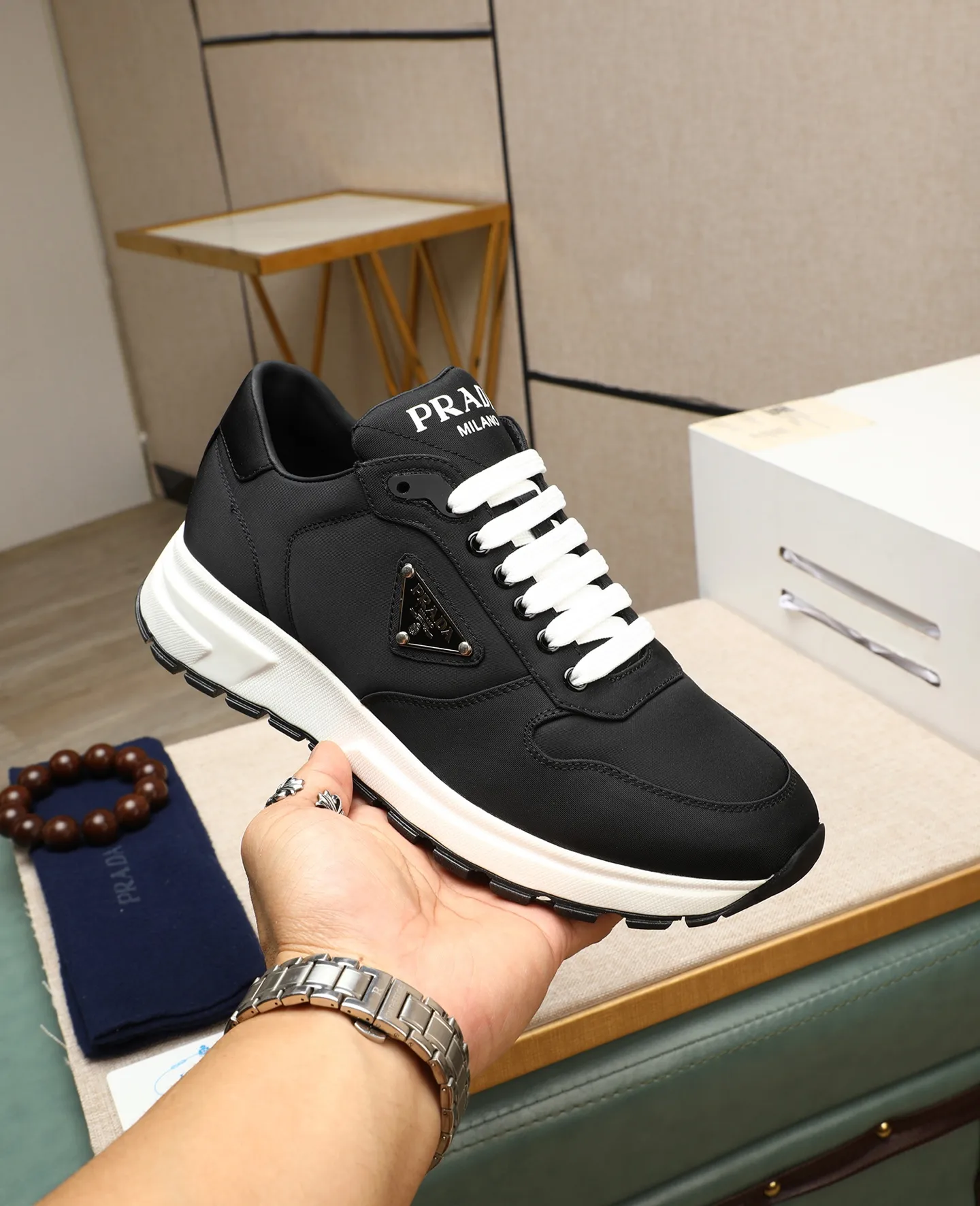 Men's shoes 💰540 🌹🌹[PRADA—Prada] 2025 latest model 🙈original replica! 👟👟👟Available here. The workmanship is top-notch. The upper is made from Italy. 🇮🇹Imported first-layer cowhide. ❗️Breathable genuine leather lining @Suitable for travel. The original version has an enlarged engraved sole, making it suitable for all kinds of travels, showing low-key luxury. Let quality speak for itself. Color: Size: 38-45